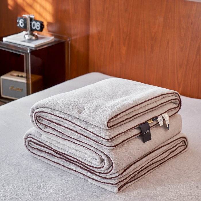 91家纺网 家纺一手货源 找家纺 涞澳家纺 2025新款亲肤舒适毛巾绒懒人被被子被芯 毛巾绒懒人被-灰