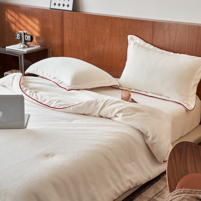 91家纺网 家纺一手货源 找家纺 涞澳家纺 2025新款亲肤舒适毛巾绒懒人被被子被芯 毛巾绒懒人被-白