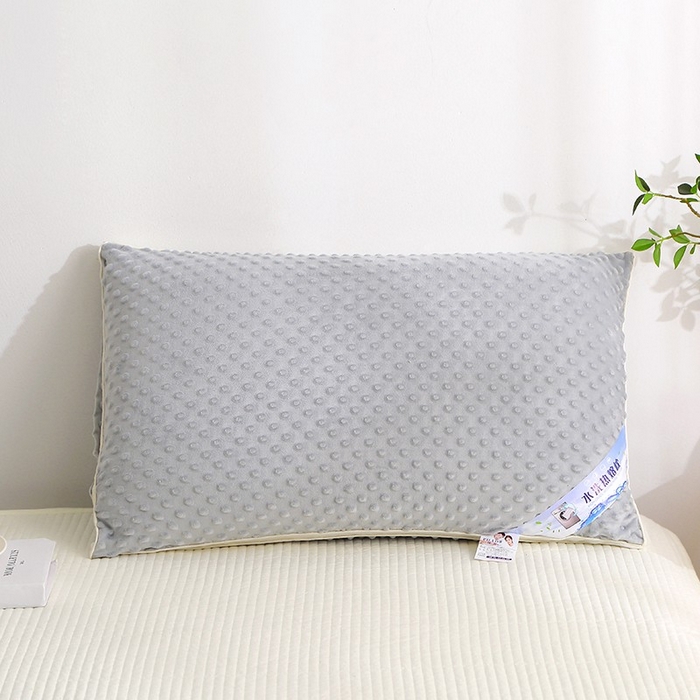 91家纺网 家纺一手货源 找家纺 木子晗 2025新款绒豆豆枕头枕芯 组合图仅供展示