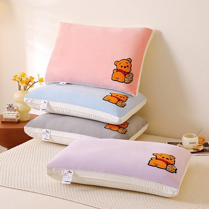 91家纺网 家纺一手货源 找家纺 （总）木子晗 2025新款羽丝绒枕头枕芯爆款送货可来样定做学生季