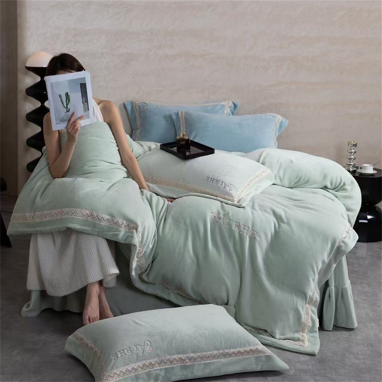 91家纺网 家纺一手货源 找家纺 玖琳家纺 2025新款轻奢赫本夏被夏凉被 赫本-星星