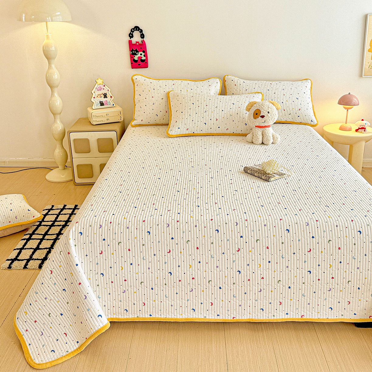 91家纺网 家纺一手货源 找家纺 恒尚居 2025新款双层纱牛奶绒床盖双面两用夹棉床单床垫-秋冬款 四季通用 星月【A双层纱-B牛奶绒】