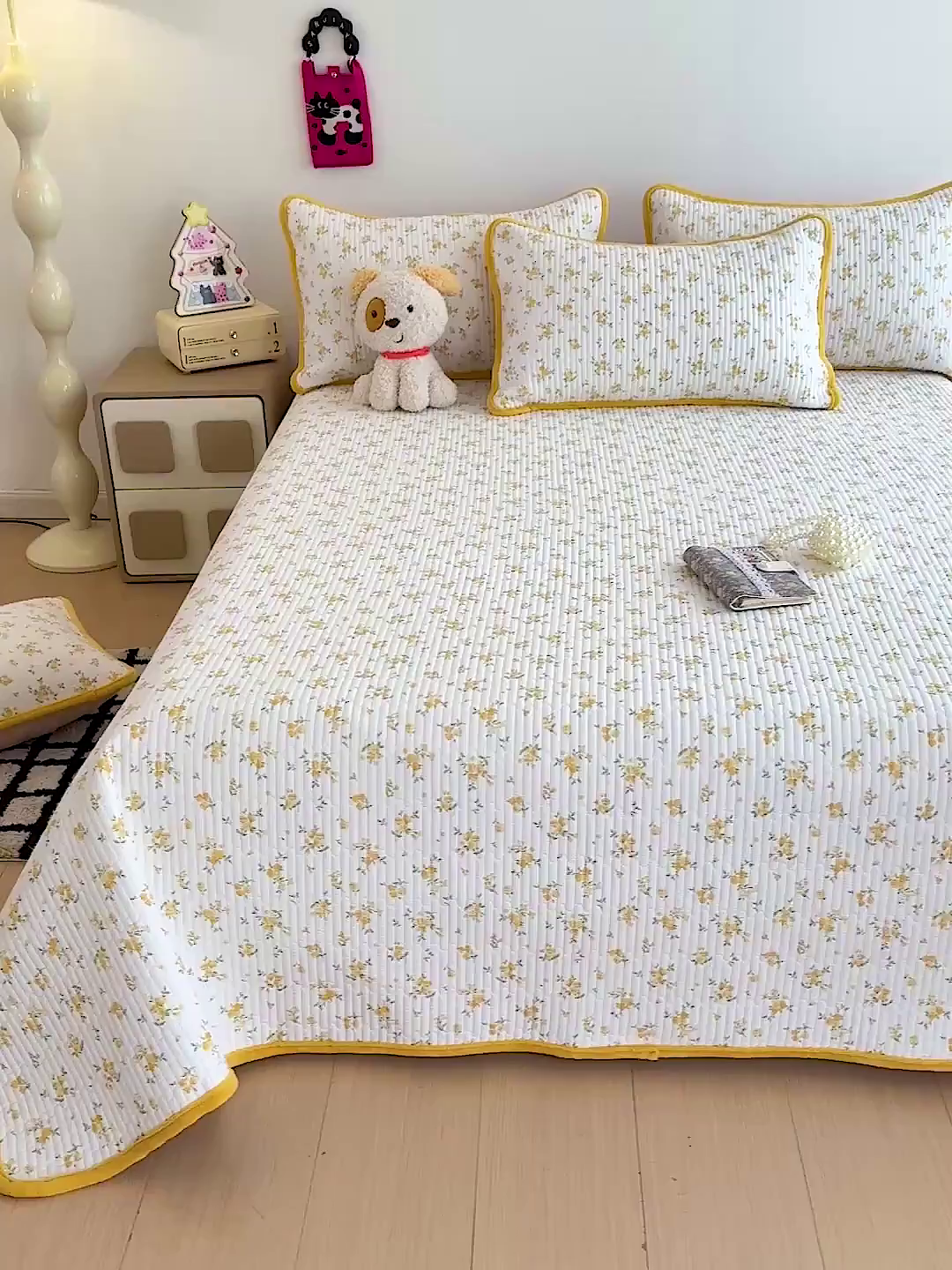 91家纺网 家纺一手货源 找家纺 恒尚居 2025新款双层纱牛奶绒床盖双面两用夹棉床单床垫-秋冬款 四季通用 春日繁花【A双层纱-B牛奶绒】