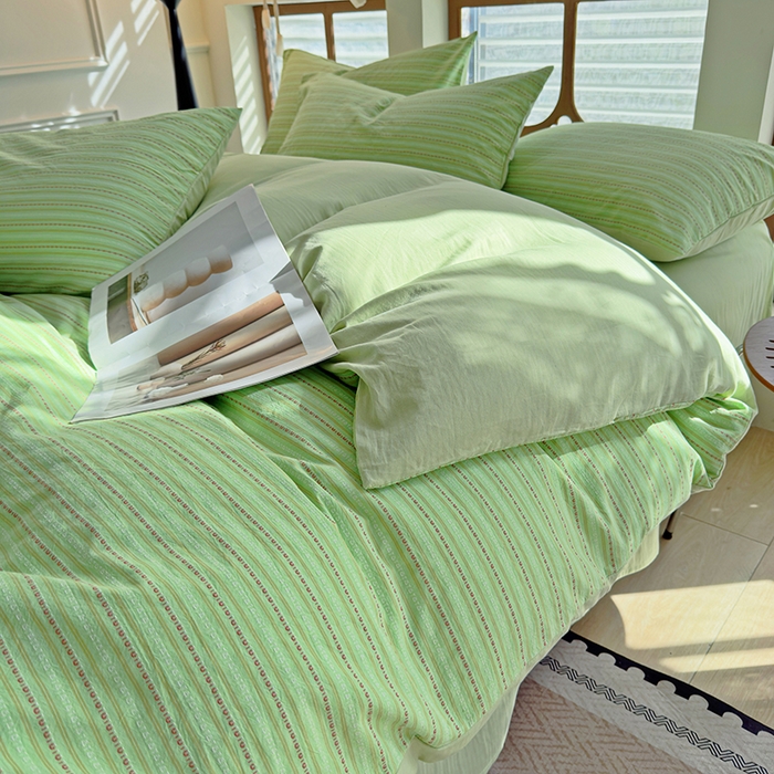 91家纺网 家纺一手货源 找家纺 全美家居 2025新款全棉纯棉色织提花水洗四件套 新柳翠意