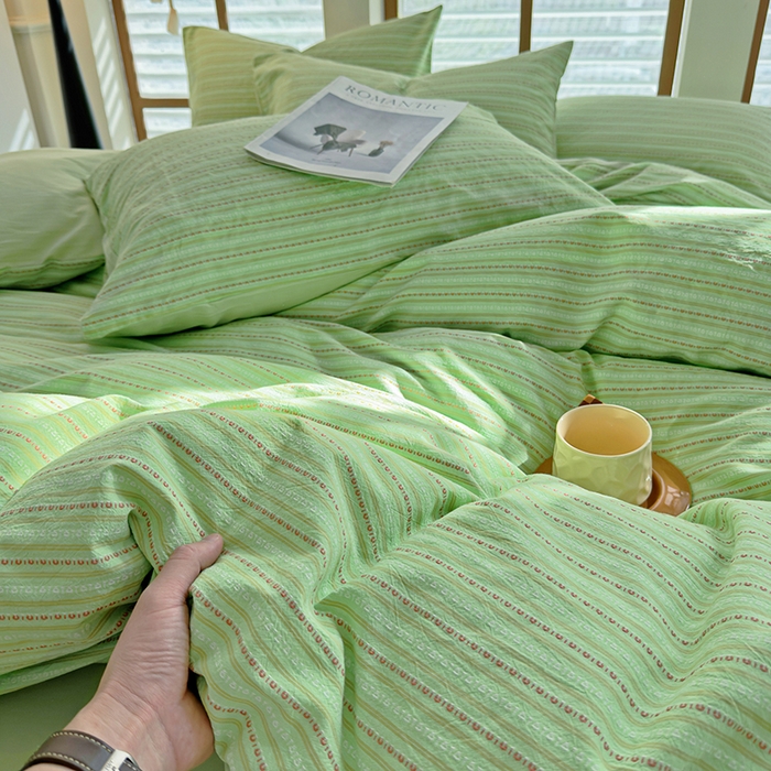 91家纺网 家纺一手货源 找家纺 全美家居 2025新款全棉纯棉色织提花水洗四件套 新柳翠意