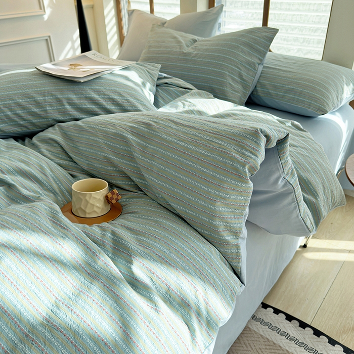 91家纺网 家纺一手货源 找家纺 全美家居 2025新款全棉纯棉色织提花水洗四件套 浅霭雅眠