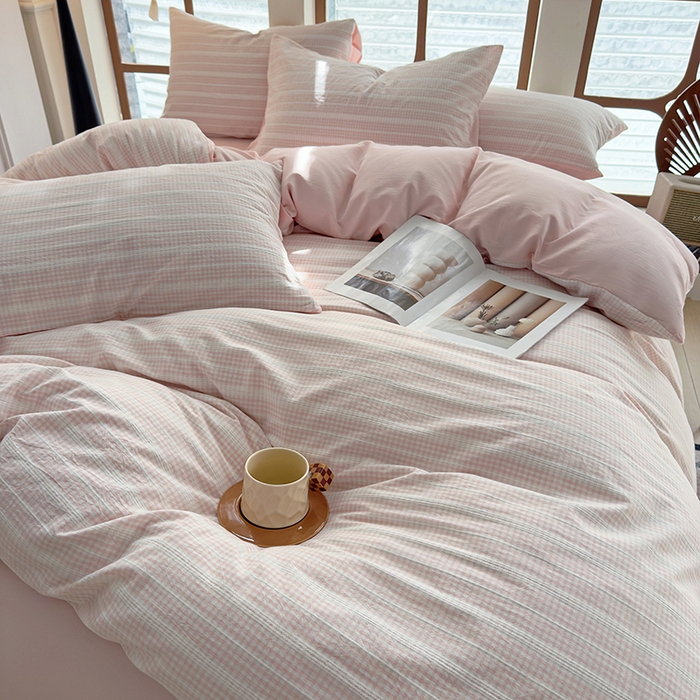 91家纺网 家纺一手货源 找家纺 全美家居 2025新款全棉纯棉色织提花水洗四件套 粉黛佳人