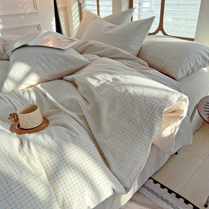 91家纺网 家纺一手货源 找家纺 全美家居 2025新款全棉纯棉色织提花水洗四件套 彩虹波点