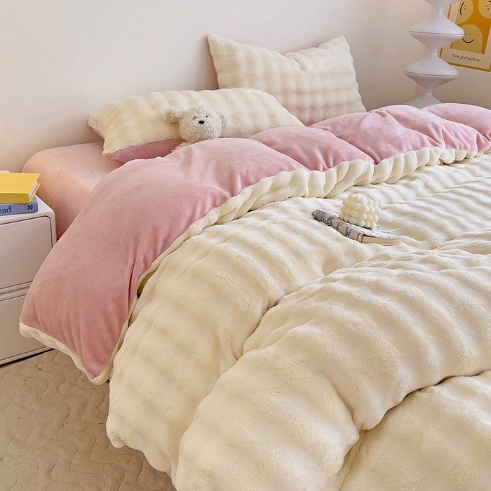 91家纺网 家纺一手货源 找家纺 （总）金梦拉家纺 2024直播爆款牛奶绒大泡泡渐变纯色四件套