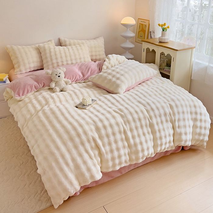 91家纺网 家纺一手货源 找家纺 （总）金梦拉家纺 2024直播爆款牛奶绒大泡泡渐变纯色四件套