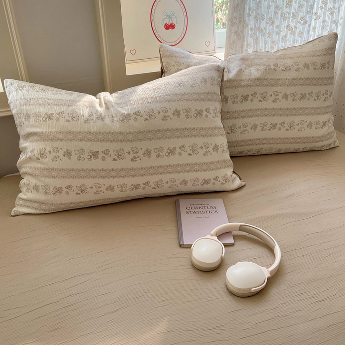 91家纺网 家纺一手货源 找家纺 （总）贝扬思家纺 2025新款亲肤舒适甄选三层纱印花套件系列四件套