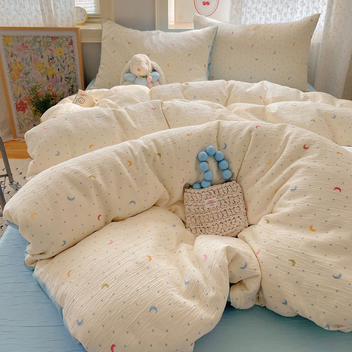 91家纺网 家纺一手货源 找家纺 贝扬思家纺 2025新款亲肤舒适甄选三层纱印花套件系列四件套 星月天空