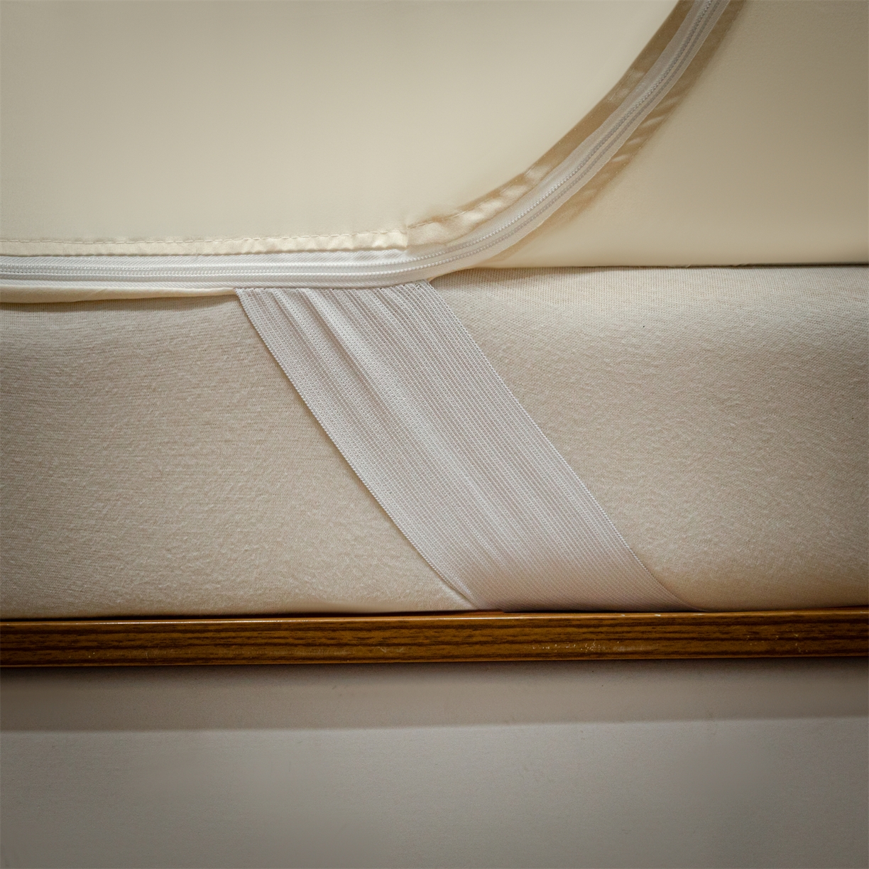 91家纺网 家纺一手货源 找家纺 飞轮海蚊帐 2025新款加厚夹棉遮光防风四季可用蚊帐冬季 保暖 床帘 奶油黄-无遮光帘