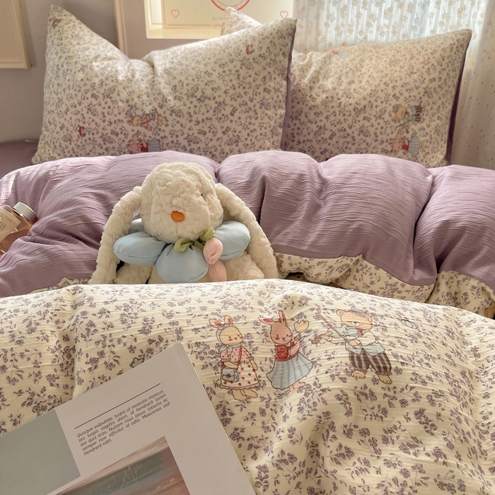 91家纺网 家纺一手货源 找家纺 贝扬思家纺 2025新款亲肤舒适甄选三层纱印花套件系列四件套 圆舞曲