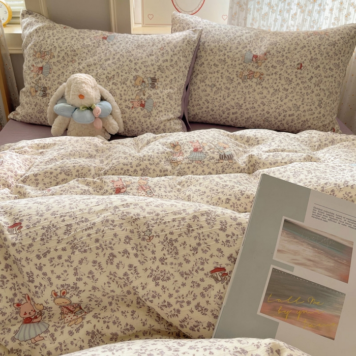 91家纺网 家纺一手货源 找家纺 贝扬思家纺 2025新款亲肤舒适甄选三层纱印花套件系列四件套 圆舞曲