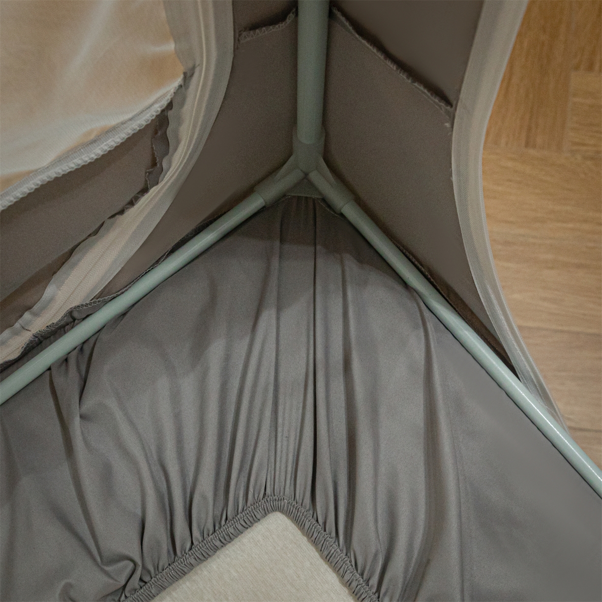 91家纺网 家纺一手货源 找家纺 飞轮海蚊帐 2025新款加厚夹棉遮光防风四季可用蚊帐冬季 保暖 床帘 高级灰-无遮光帘