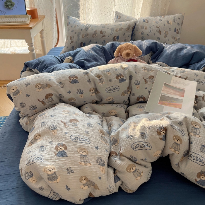 91家纺网 家纺一手货源 找家纺 贝扬思家纺 2025新款亲肤舒适甄选三层纱印花套件系列四件套 复古修狗