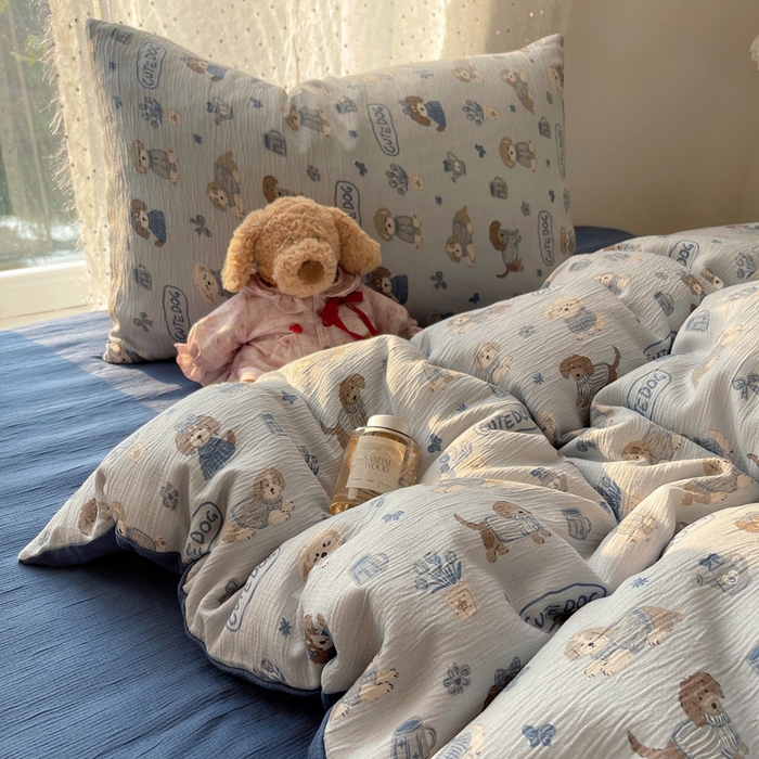 91家纺网 家纺一手货源 找家纺 贝扬思家纺 2025新款亲肤舒适甄选三层纱印花套件系列四件套 复古修狗