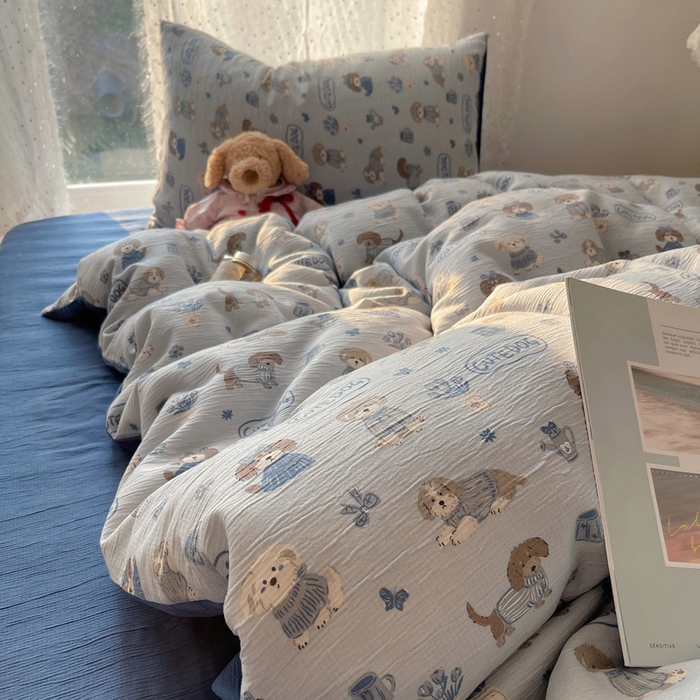 91家纺网 家纺一手货源 找家纺 贝扬思家纺 2025新款亲肤舒适甄选三层纱印花套件系列四件套 复古修狗