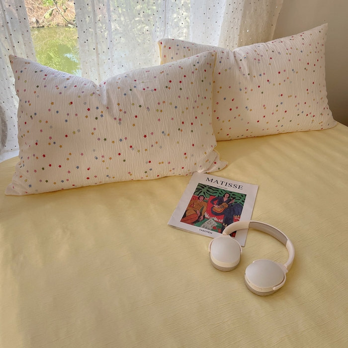 91家纺网 家纺一手货源 找家纺 贝扬思家纺 2025新款亲肤舒适甄选三层纱印花套件系列四件套 幸运星