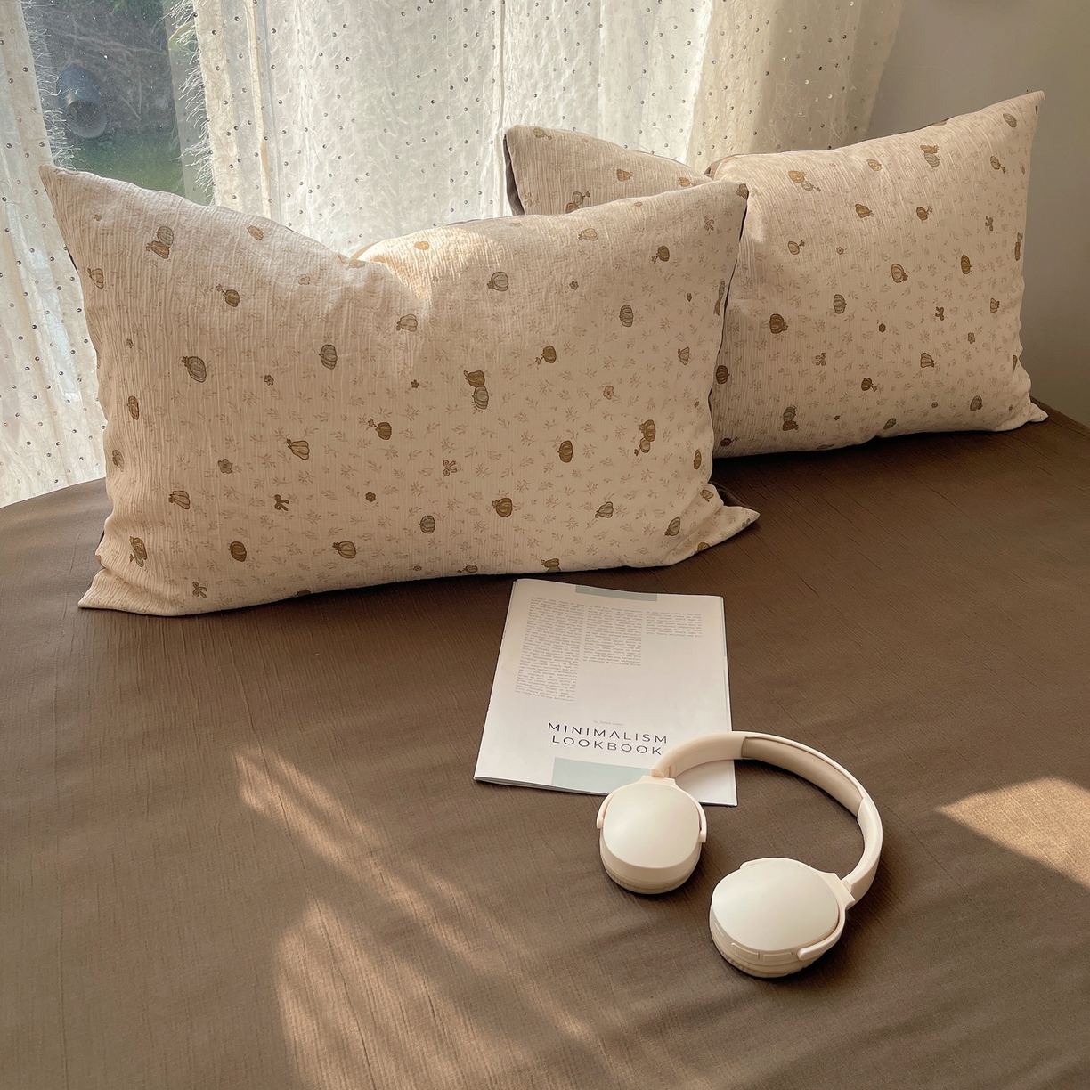 91家纺网 家纺一手货源 找家纺 贝扬思家纺 2025新款亲肤舒适甄选三层纱印花套件系列四件套 南瓜派