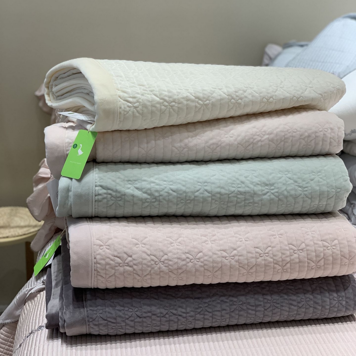 91家纺网 家纺一手货源 找家纺 （总）汇庭 2025新款雪花绒单床盖床盖单件