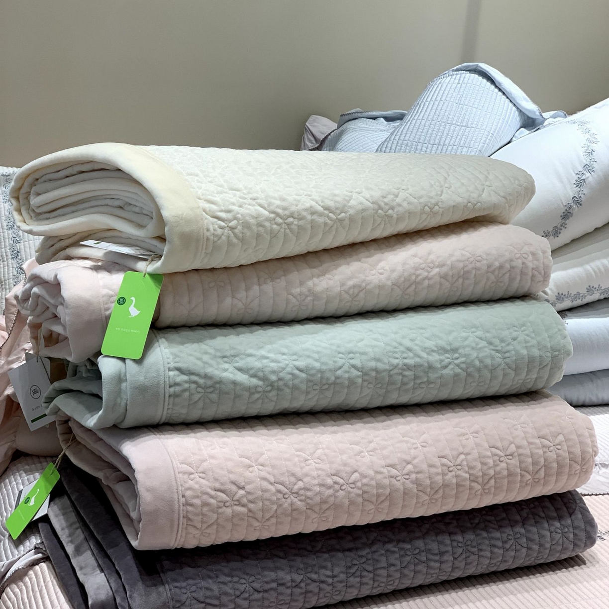 91家纺网 家纺一手货源 找家纺 （总）汇庭 2025新款雪花绒单床盖床盖单件