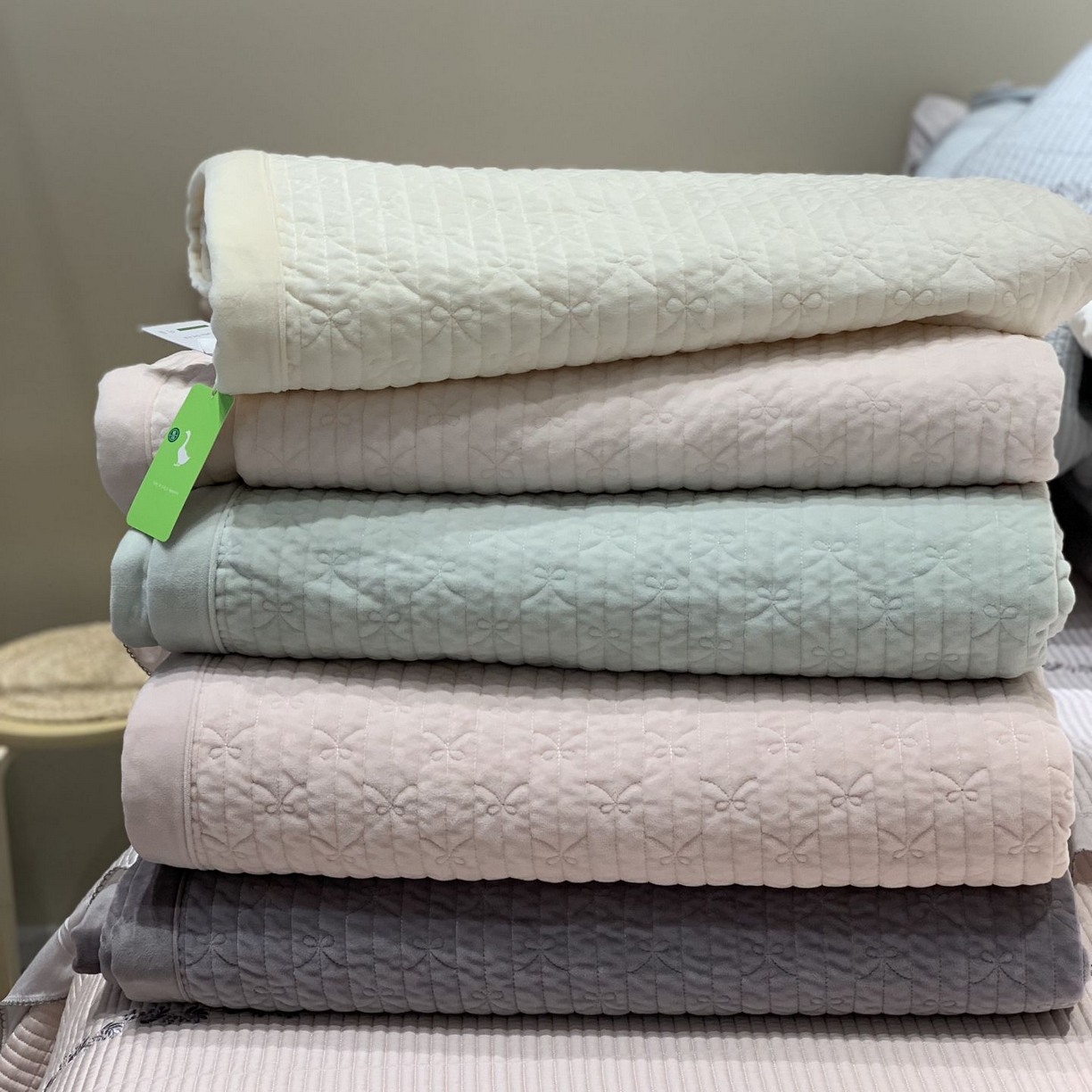 91家纺网 家纺一手货源 找家纺 汇庭 2025新款雪花绒单床盖床盖单件 组合仅供参考不可下单