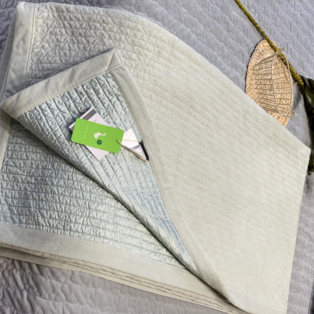 91家纺网 家纺一手货源 找家纺 汇庭 2025新款雪花绒单床盖床盖单件 雪花绿