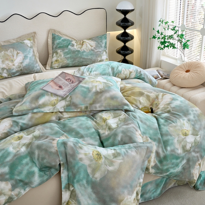 91家纺网 家纺一手货源 找家纺 三沁家居 2025新款全棉碳素磨毛数码印花四件套 弗罗拉