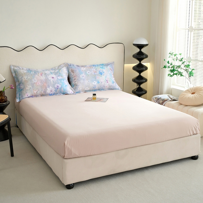 91家纺网 家纺一手货源 找家纺 三沁家居 2025新款全棉碳素磨毛数码印花四件套 莫妮卡