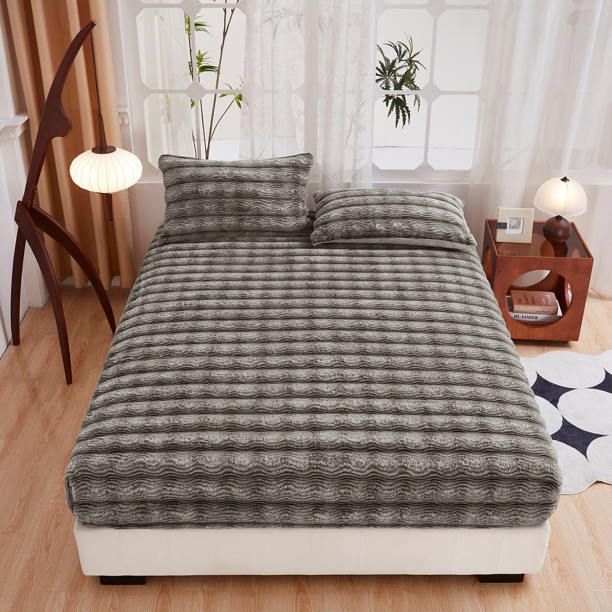 91家纺网 家纺一手货源 找家纺 （总）乐居家纺 2025新款加厚兔毛绒纯色床笠系列