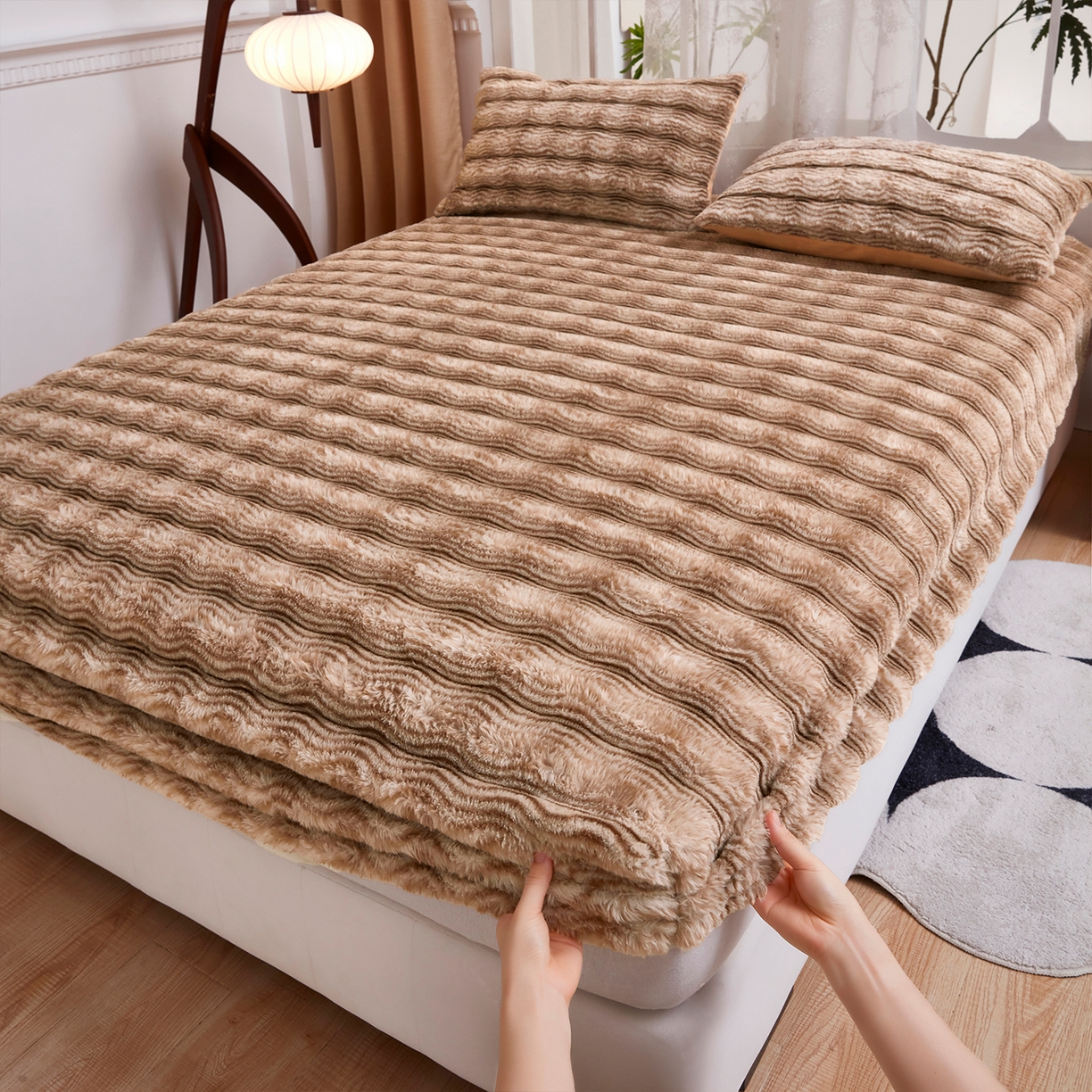乐居家纺 2025新款加厚兔毛绒纯色床笠系列 波纹-云雾咖