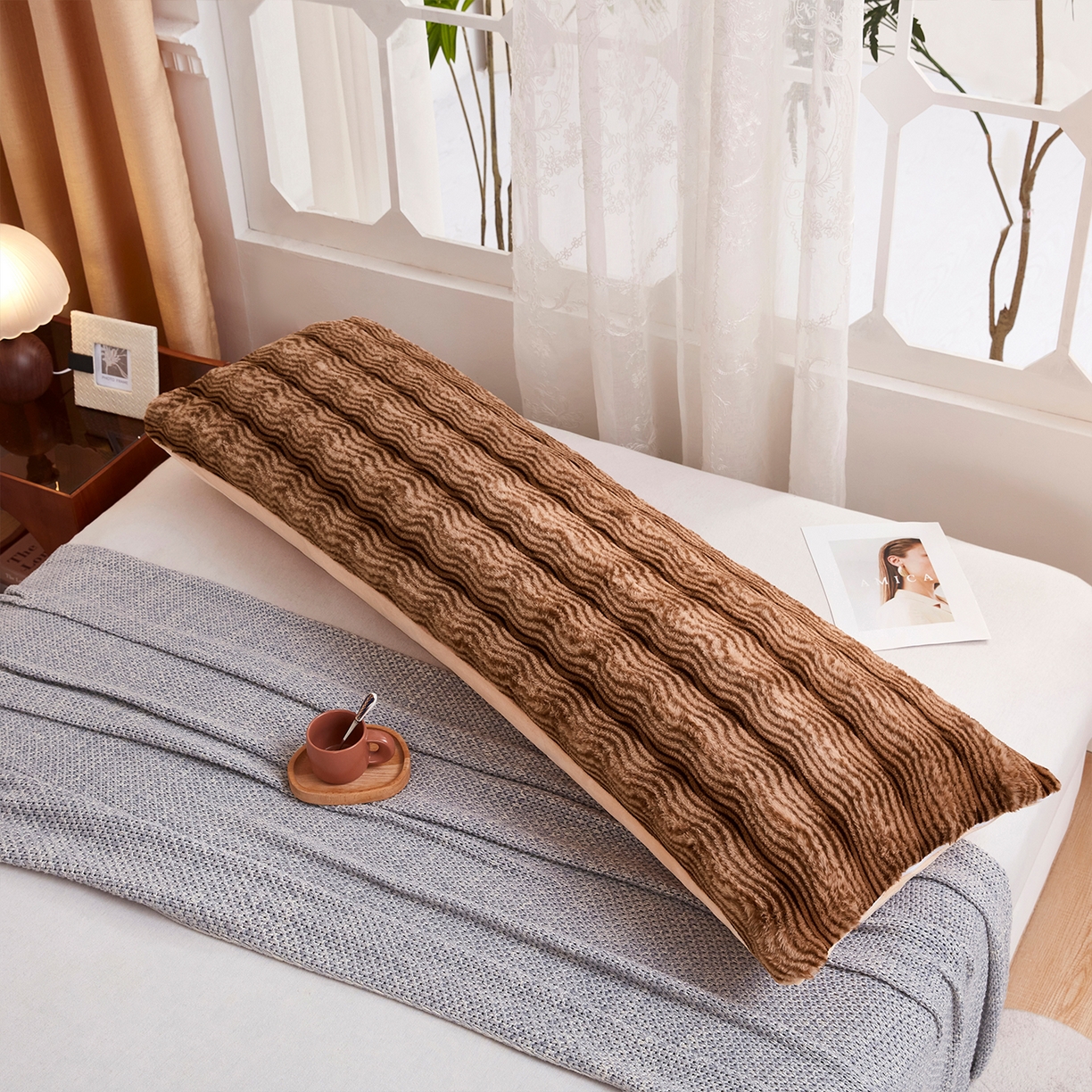 91家纺网 家纺一手货源 找家纺 （总）乐居家纺 2025新款加厚兔毛绒纯色双人枕系列