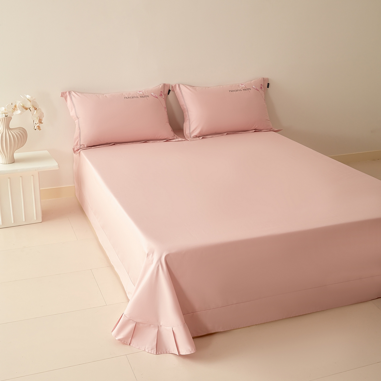 91家纺网 家纺一手货源 找家纺 （总）洺兰家居 2025新疆长绒棉高支高密刺绣款绣花四件套-郁金香