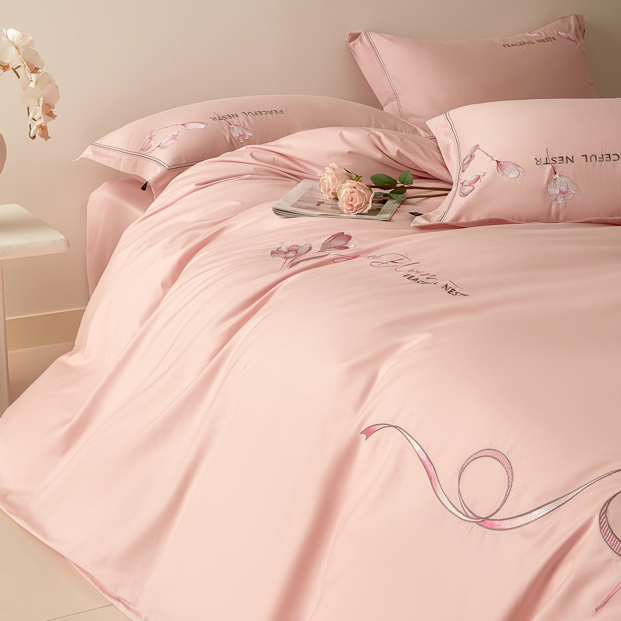 91家纺网 家纺一手货源 找家纺 （总）洺兰家居 2025新疆长绒棉高支高密刺绣款绣花四件套-郁金香