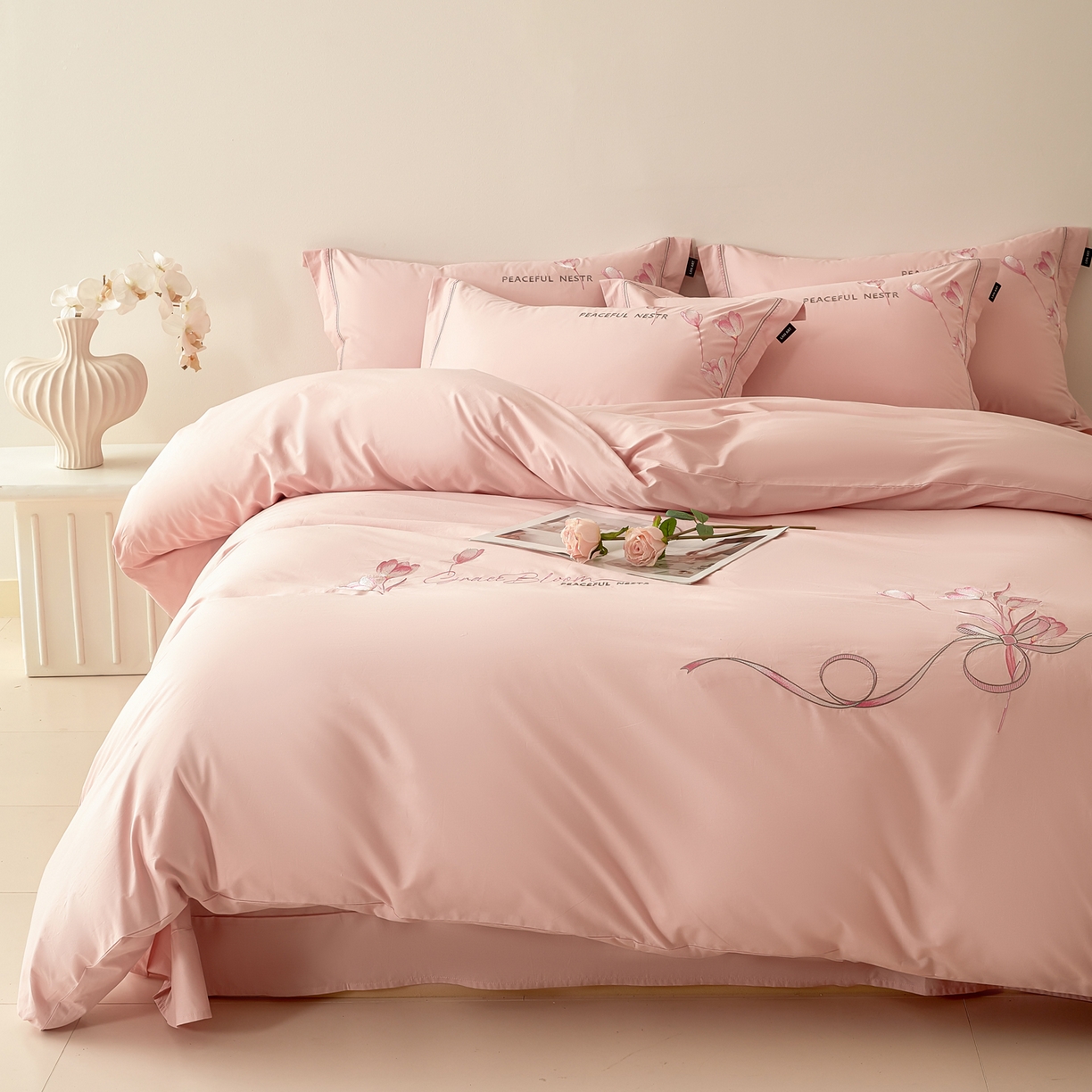 91家纺网 家纺一手货源 找家纺 （总）洺兰家居 2025新疆长绒棉高支高密刺绣款绣花四件套-郁金香