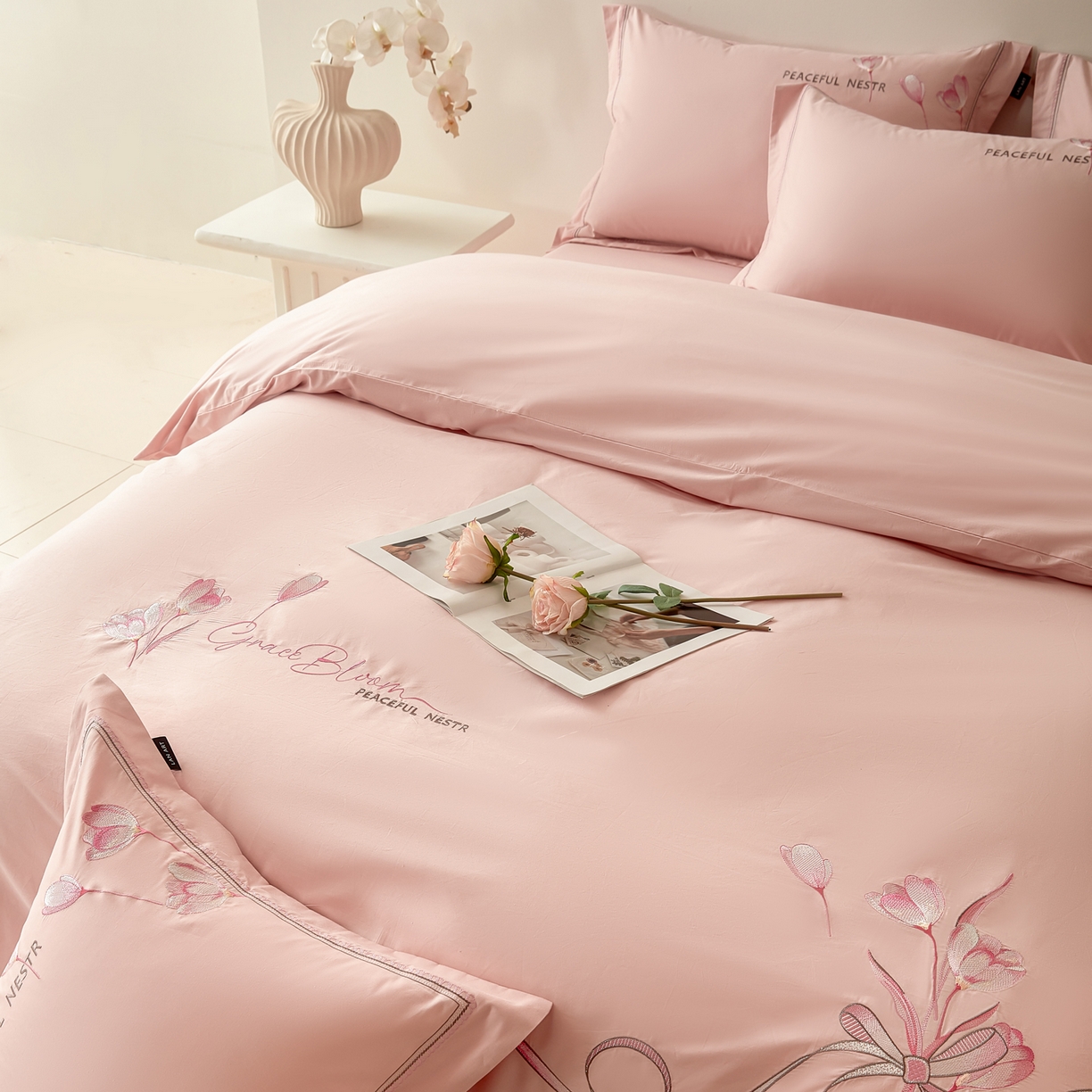 91家纺网 家纺一手货源 找家纺 （总）洺兰家居 2025新疆长绒棉高支高密刺绣款绣花四件套-郁金香