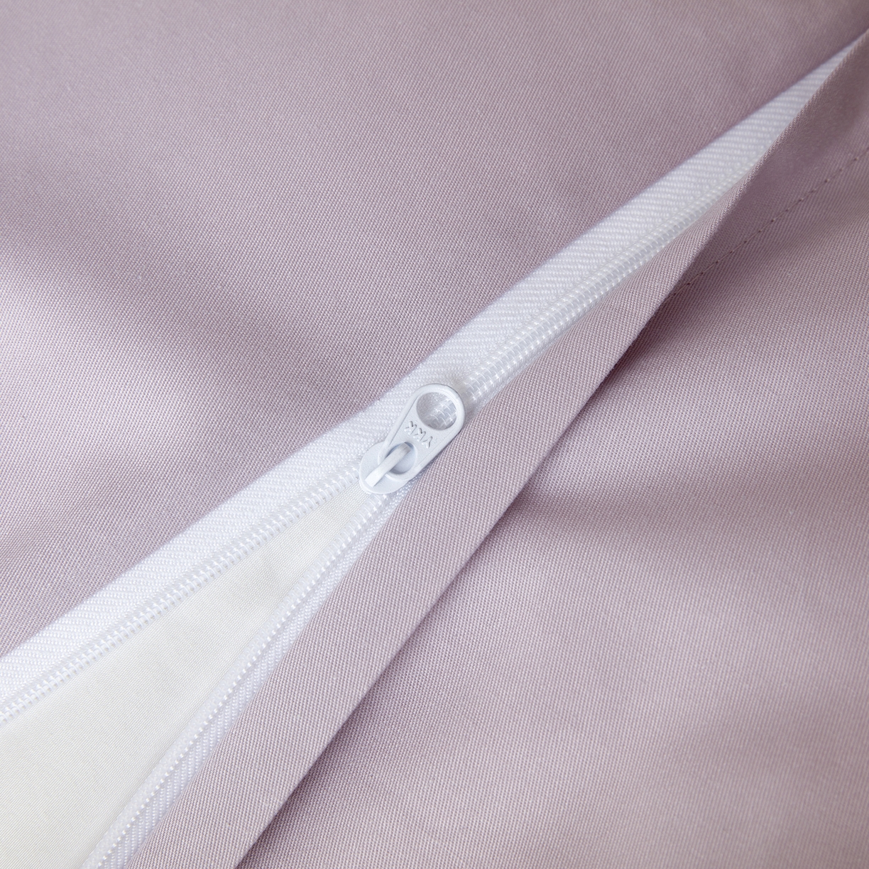 91家纺网 家纺一手货源 找家纺 洺兰家居 2025新疆长绒棉高支高密刺绣款绣花四件套-郁金香 郁金香-紫