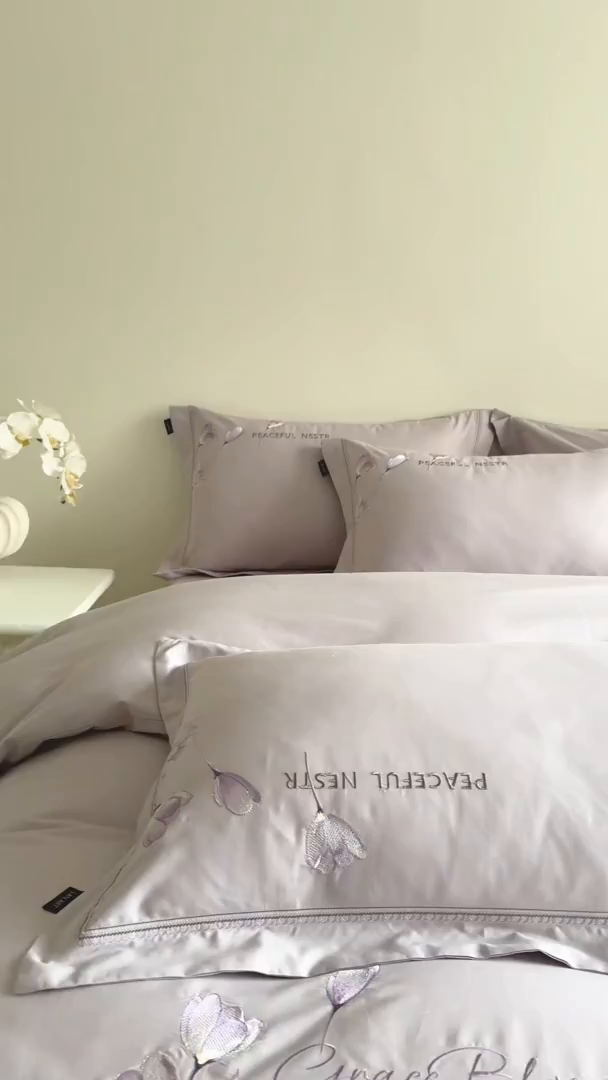 91家纺网 家纺一手货源 找家纺 洺兰家居 2025新疆长绒棉高支高密刺绣款绣花四件套-郁金香 郁金香-紫