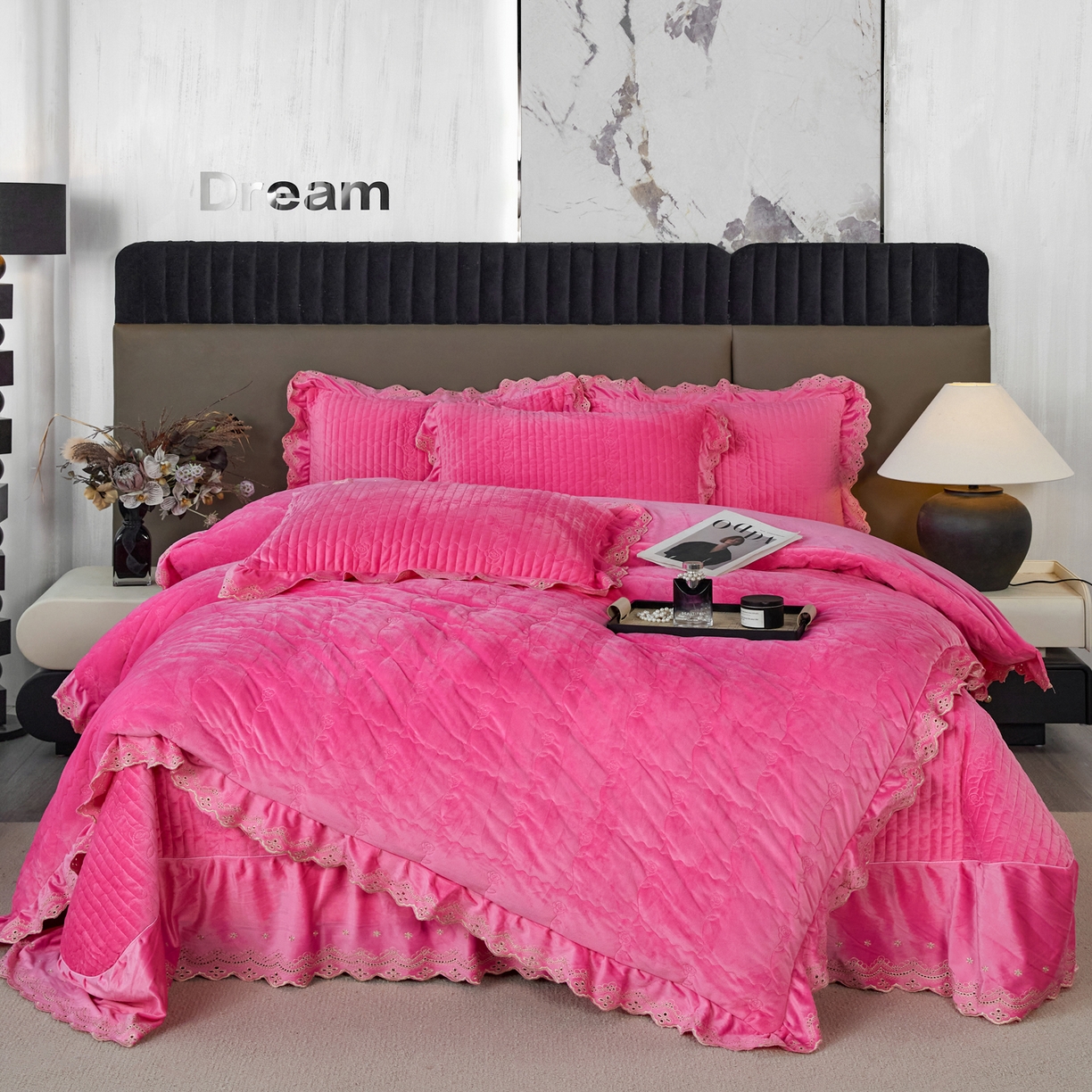 91家纺网 家纺一手货源 找家纺 （总）默忆 2025新款婴儿绒宝宝绒玫瑰版床盖款四件套-慕达