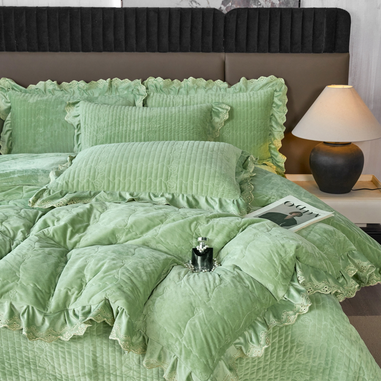 91家纺网 家纺一手货源 找家纺 （总）默忆 2025新款婴儿绒宝宝绒玫瑰版床盖款四件套-慕达