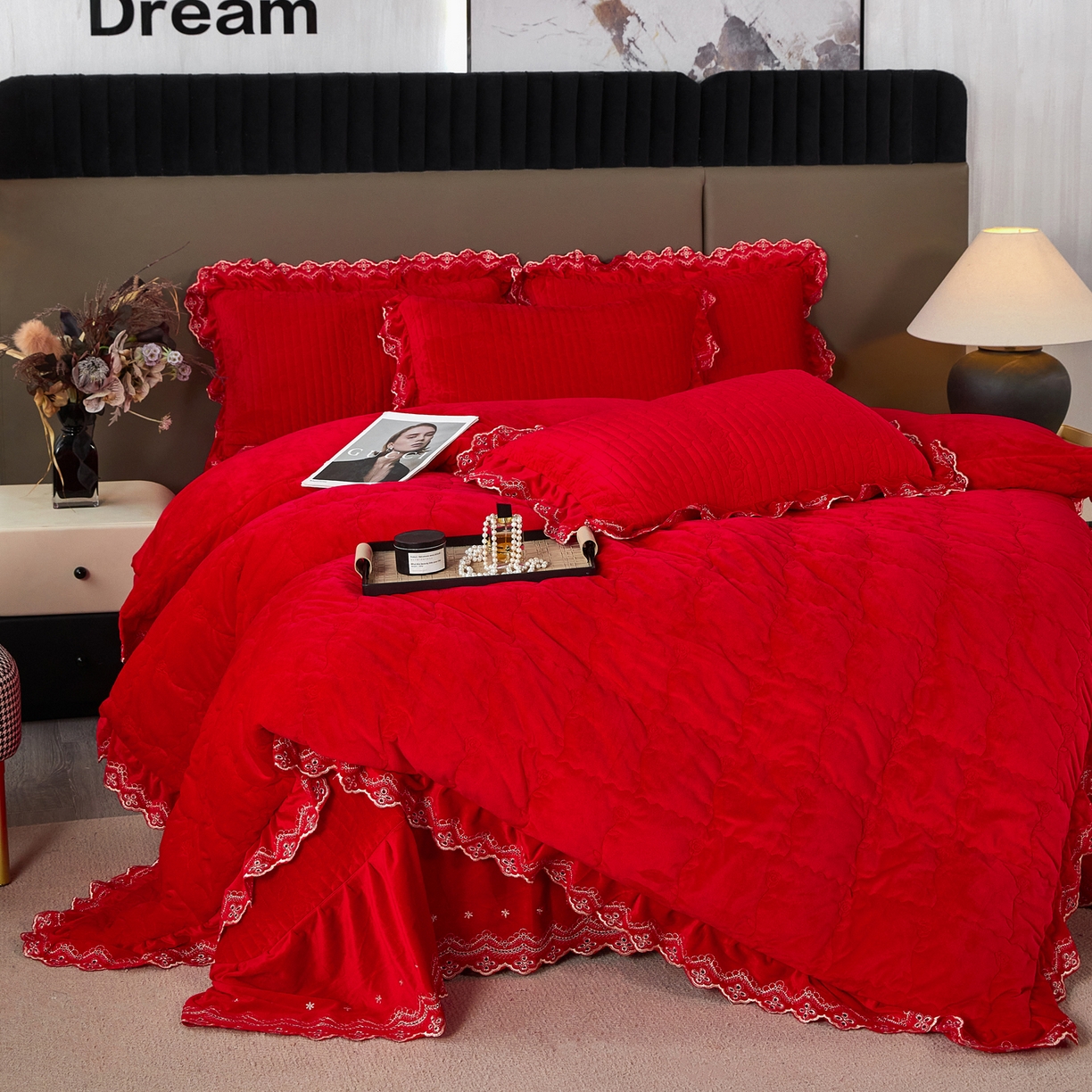 91家纺网 家纺一手货源 找家纺 默忆 2025新款婴儿绒宝宝绒玫瑰版床盖款四件套-慕达 慕达-红