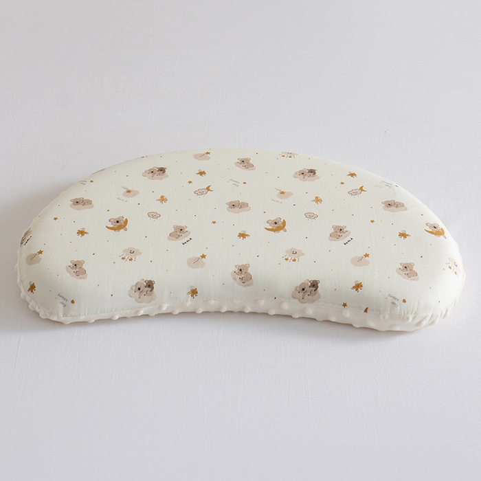 91家纺网 家纺一手货源 找家纺 昕科 2025秋冬绒豆豆-A类母婴级全棉月牙硅胶儿童枕-学生枕芯硅胶儿童枕头 月牙硅胶-星月考拉-5cm