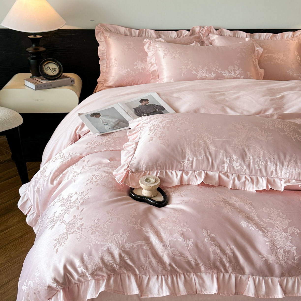 91家纺网 家纺一手货源 找家纺 帝王家纺 2025新款法式小清新秋冬季加厚保暖磨毛提花四件套-繁花 繁花-粉