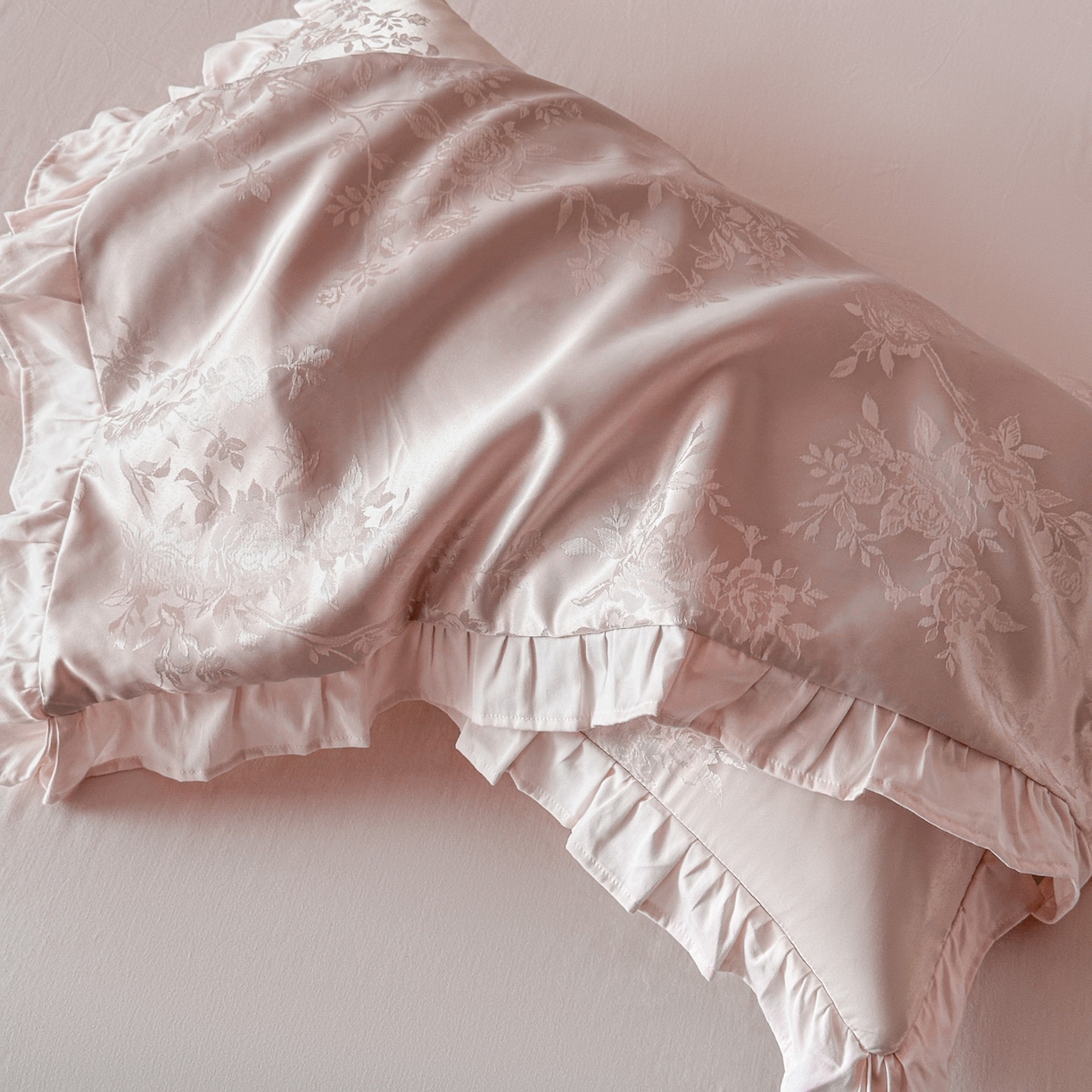 91家纺网 家纺一手货源 找家纺 帝王家纺 2025新款法式小清新秋冬季加厚保暖磨毛提花四件套-繁花 繁花-粉