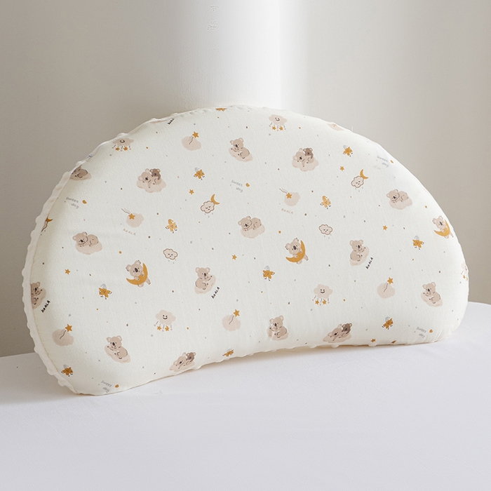 91家纺网 家纺一手货源 找家纺 （总）昕科 2025新款A类母婴级双感月牙硅胶儿童枕-婴儿凉感冰豆豆硅胶枕头儿童全棉双层纱枕芯