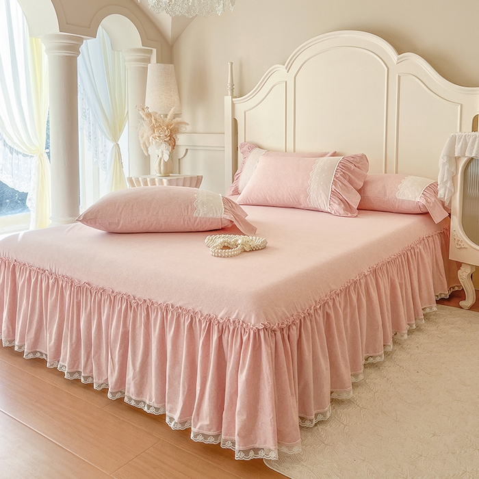 91家纺网 家纺一手货源 找家纺 网红馆（ck家纺） 2025新款全棉磨毛蕾丝边花边四件套--梵妮系列 梵妮-胭脂玉