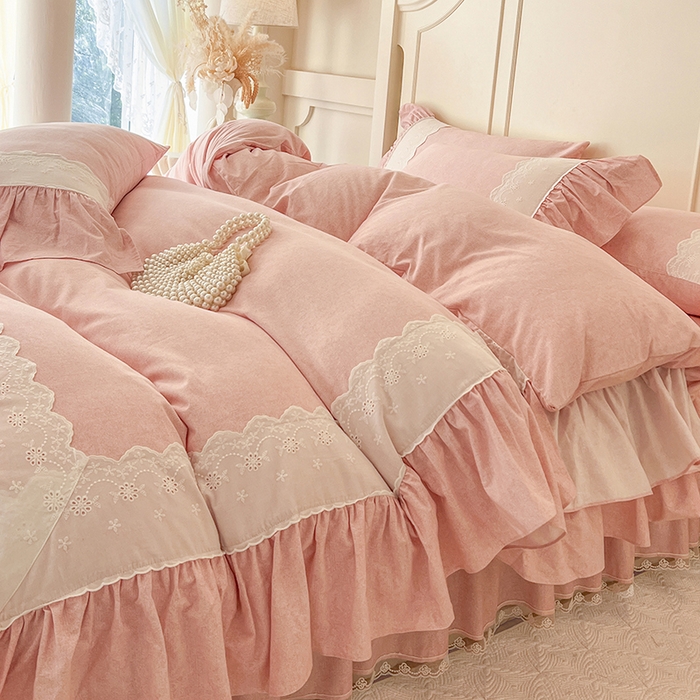 91家纺网 家纺一手货源 找家纺 网红馆（ck家纺） 2025新款全棉磨毛蕾丝边花边四件套--梵妮系列 梵妮-胭脂玉