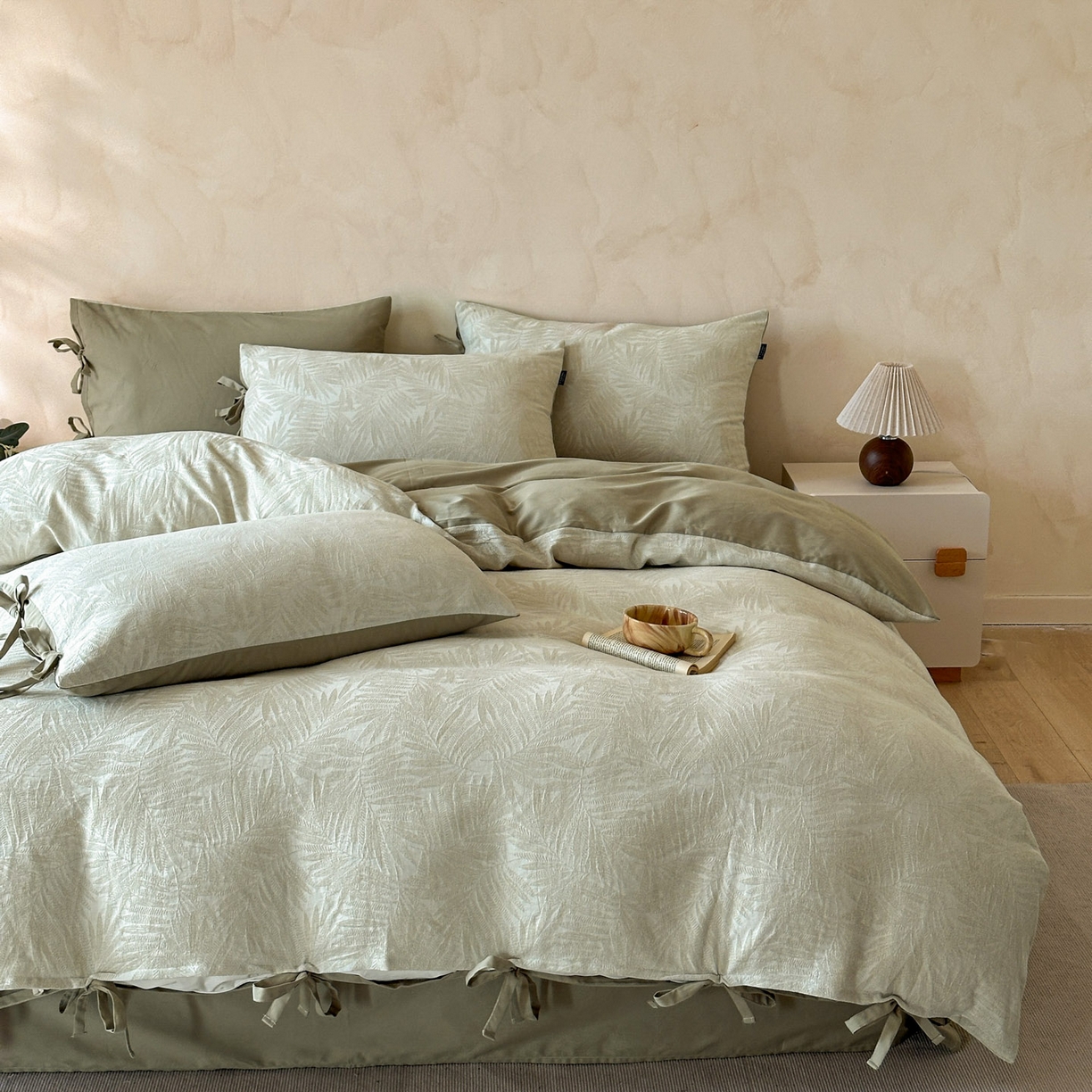 91家纺网 家纺一手货源 找家纺 宜代光年 2025新款亚麻大提花贡缎磨毛四件套-小清新风 麻吉-浅绿